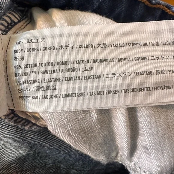 Abercrombie & Fitch Dark Blue 90’s relaxed high rise curve love Jeans- 31 short - Picture 11 of 12